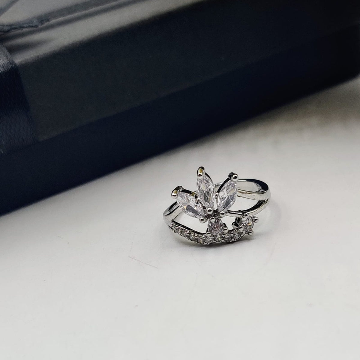 Crownish Silver Zircon Ring – Rule with Elegance (FSR108)