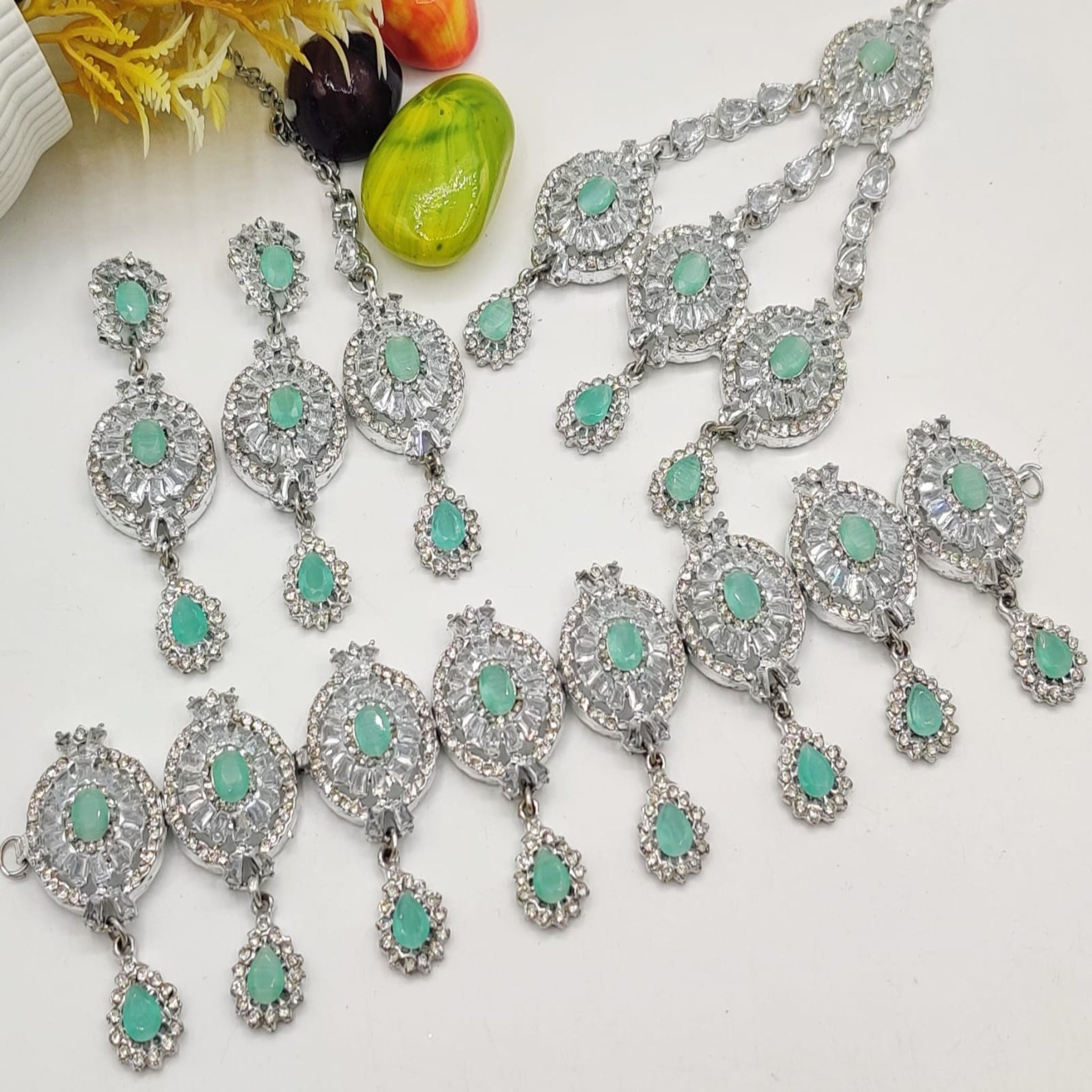 Silver Mint Choker Necklace Set (FDN110)