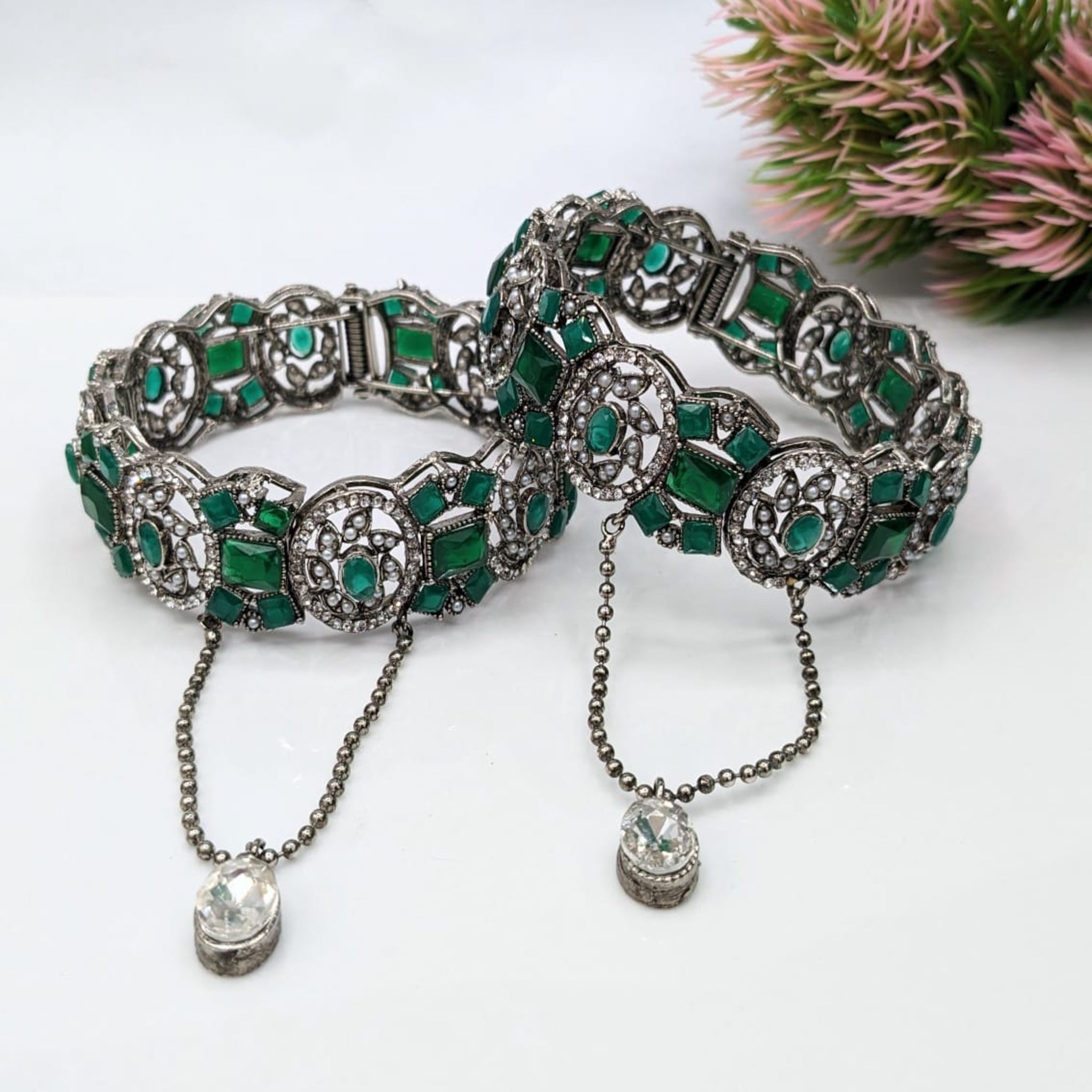 Green Emerald Silver Openable Kara Bangle (FSKB120)
