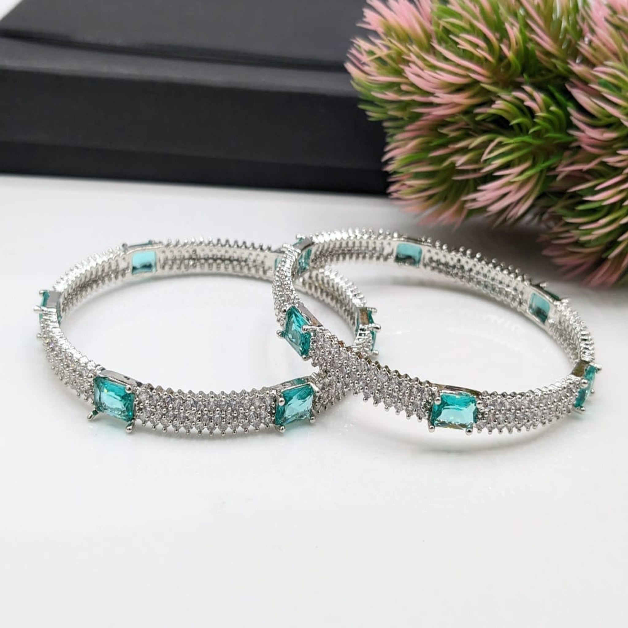 Mint 2 Pc AD Bangles (FSAB51)