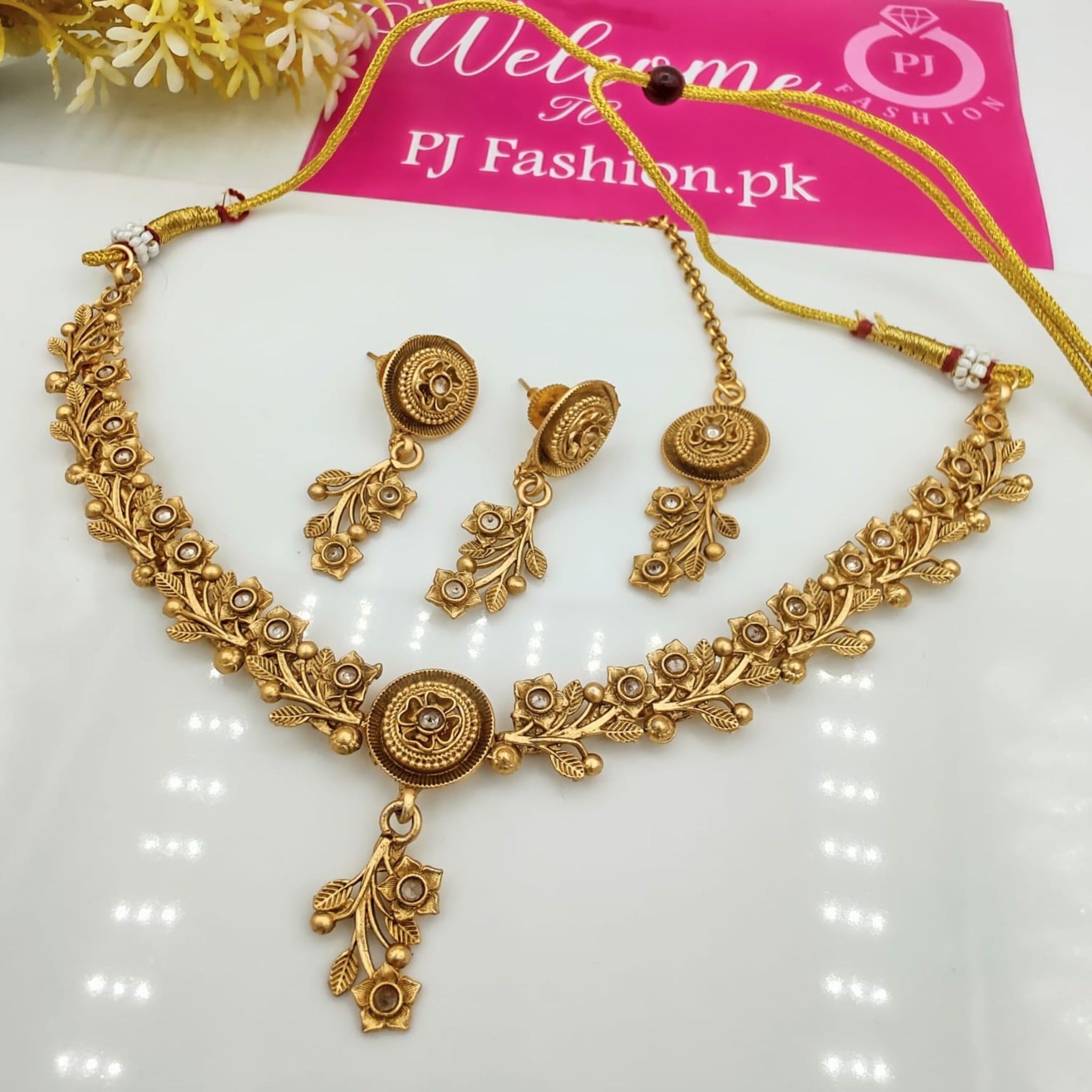 Delicate Fancy Rajwari Necklace (121)