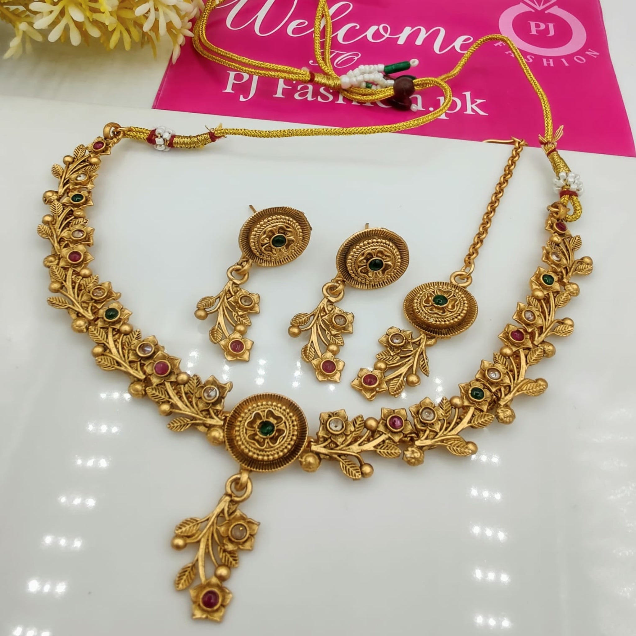 Delicate Fancy Rajwari Necklace (121)