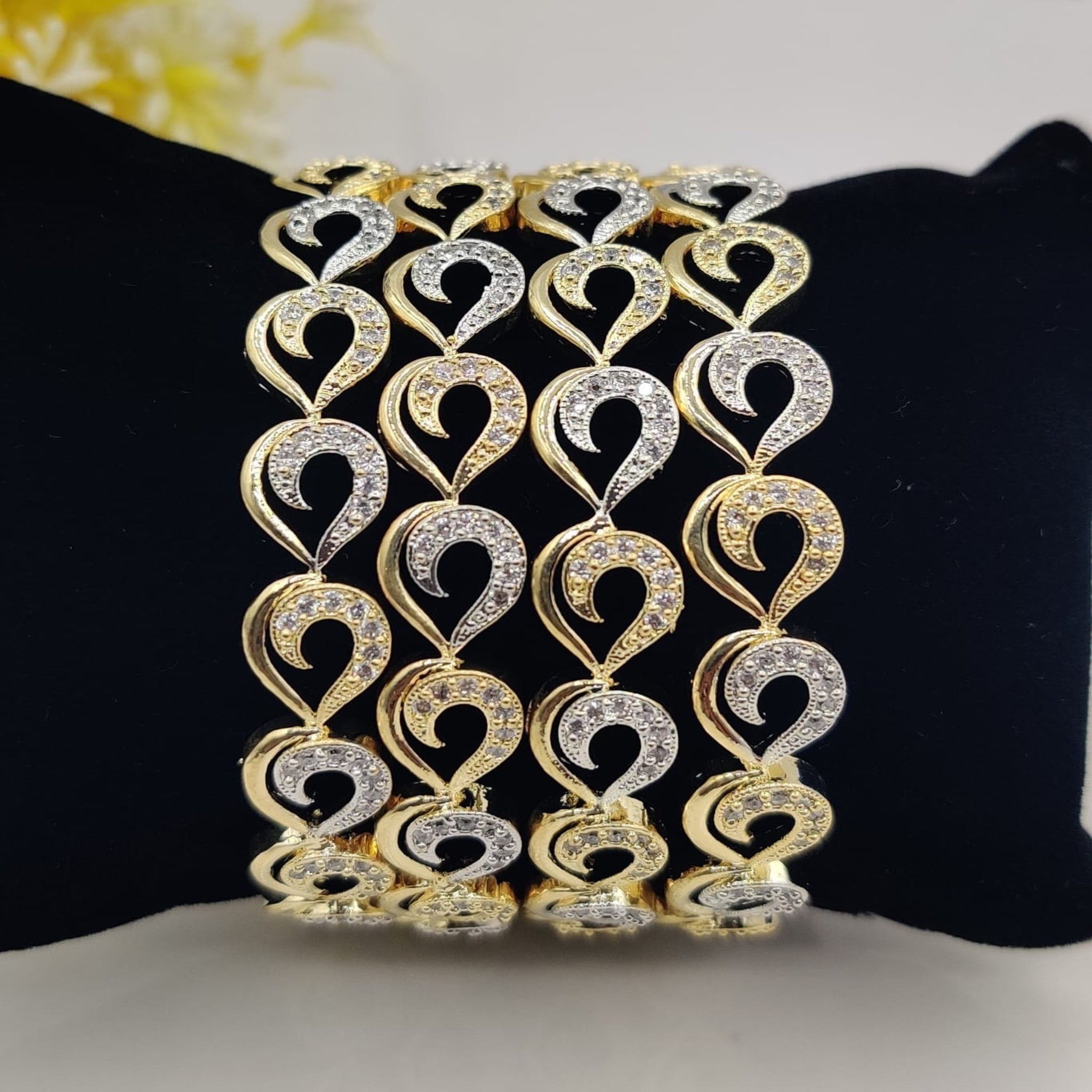 Heart Style 4 Pc Karrat Banagles (FSAB75)