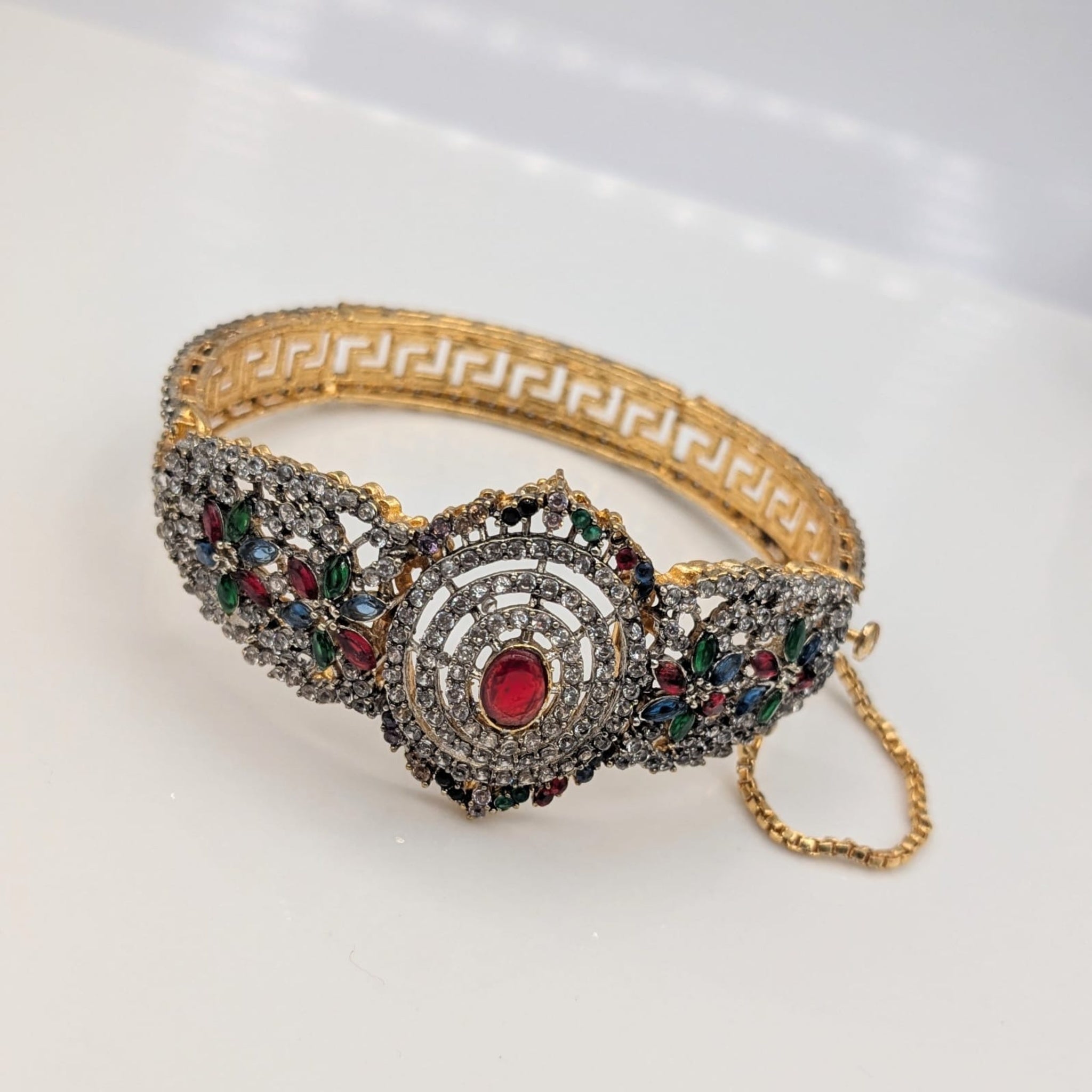 Royal Zircon Bracelet Openable