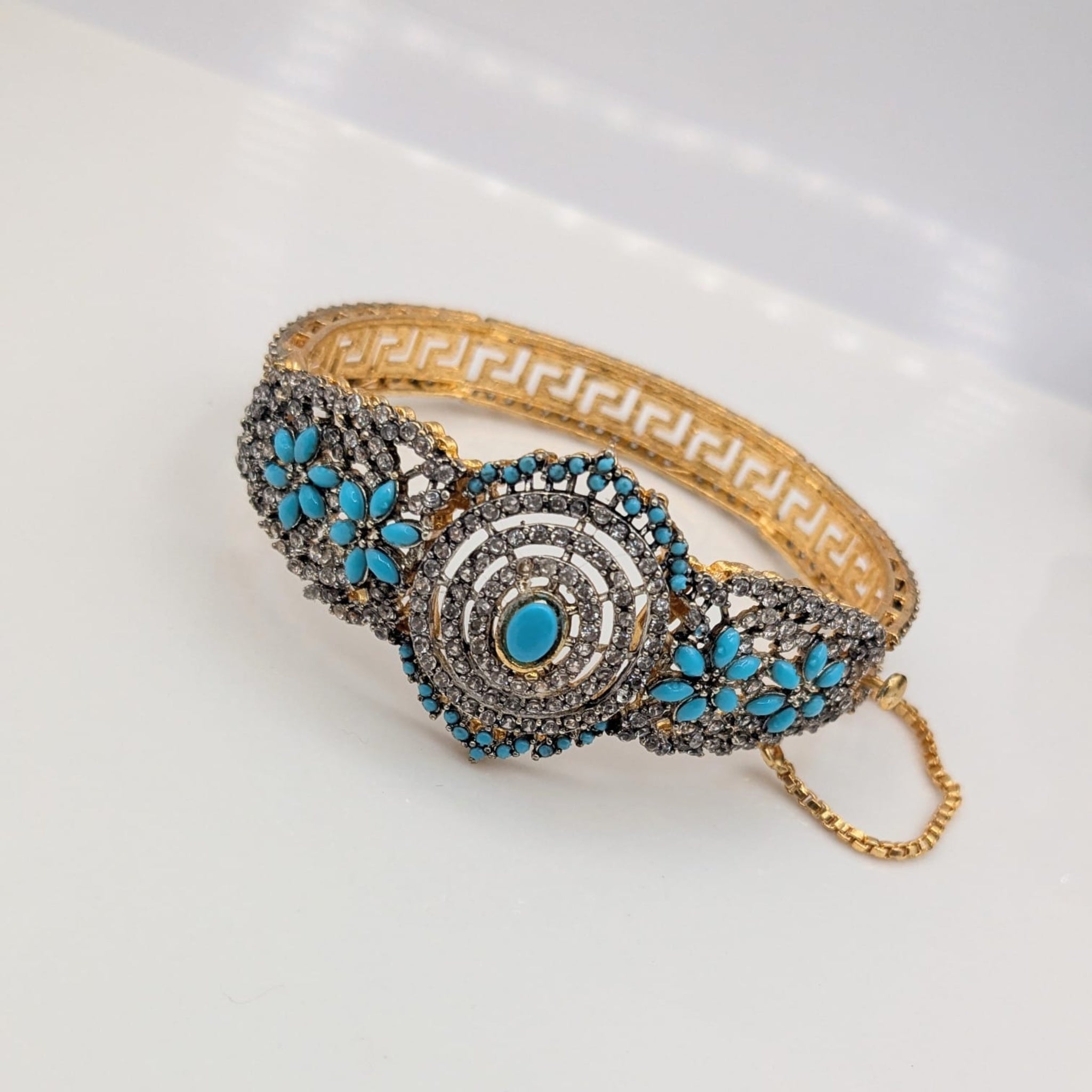 Royal Zircon Bracelet Openable