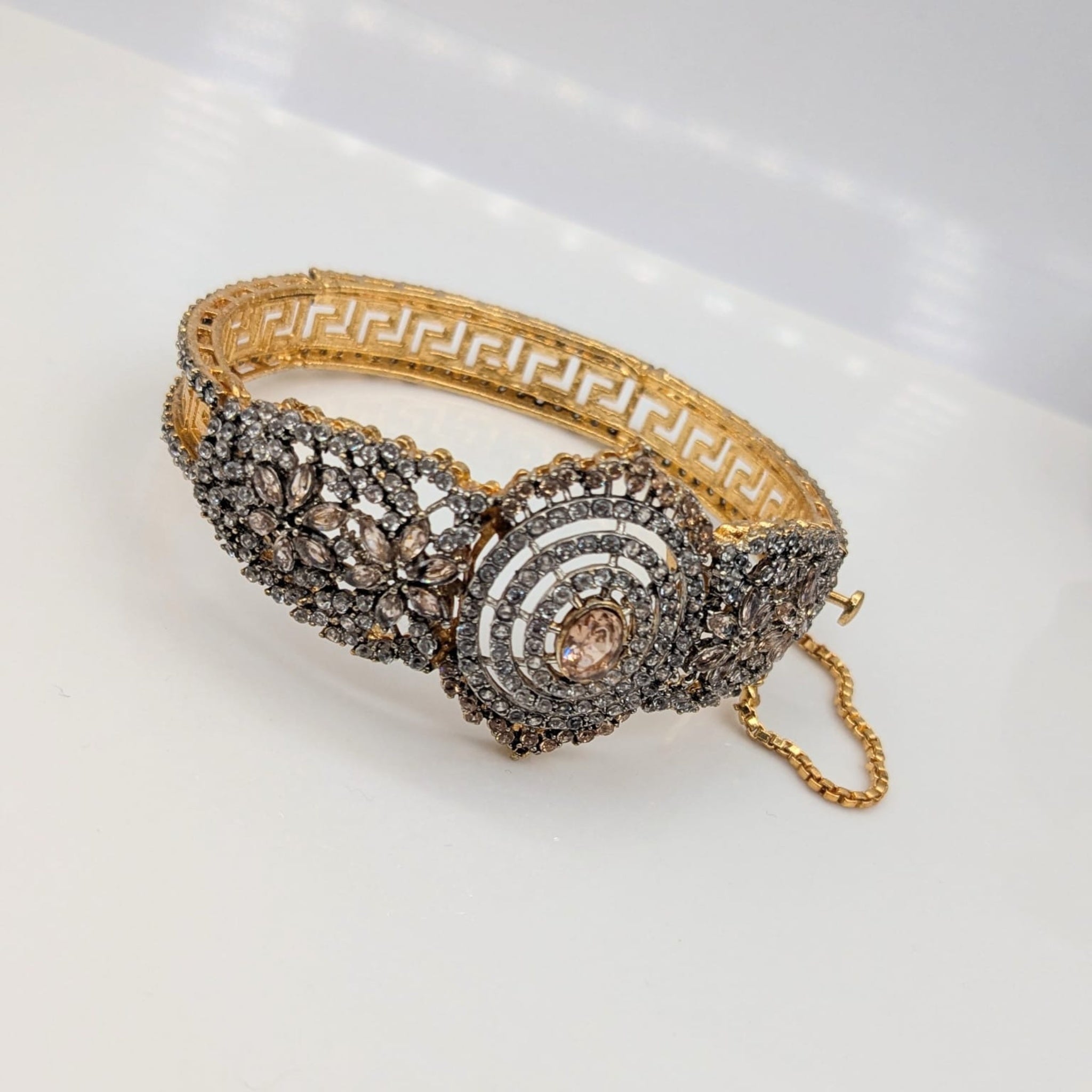 Royal Zircon Bracelet Openable