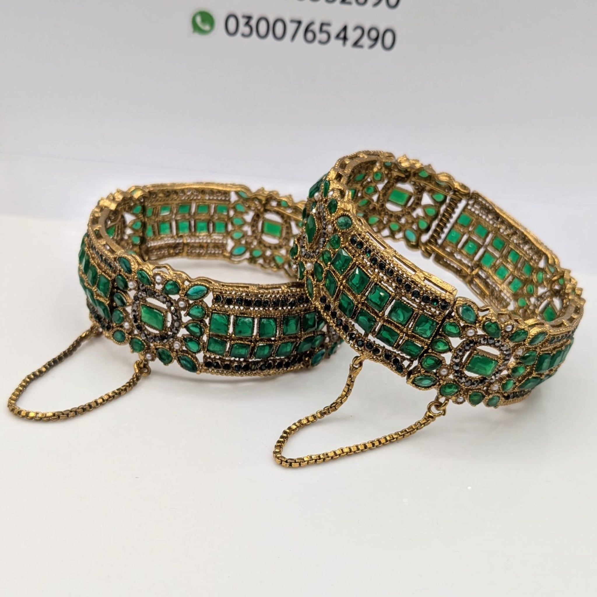 Delicate Fancy Openable Kara (FSKB137)