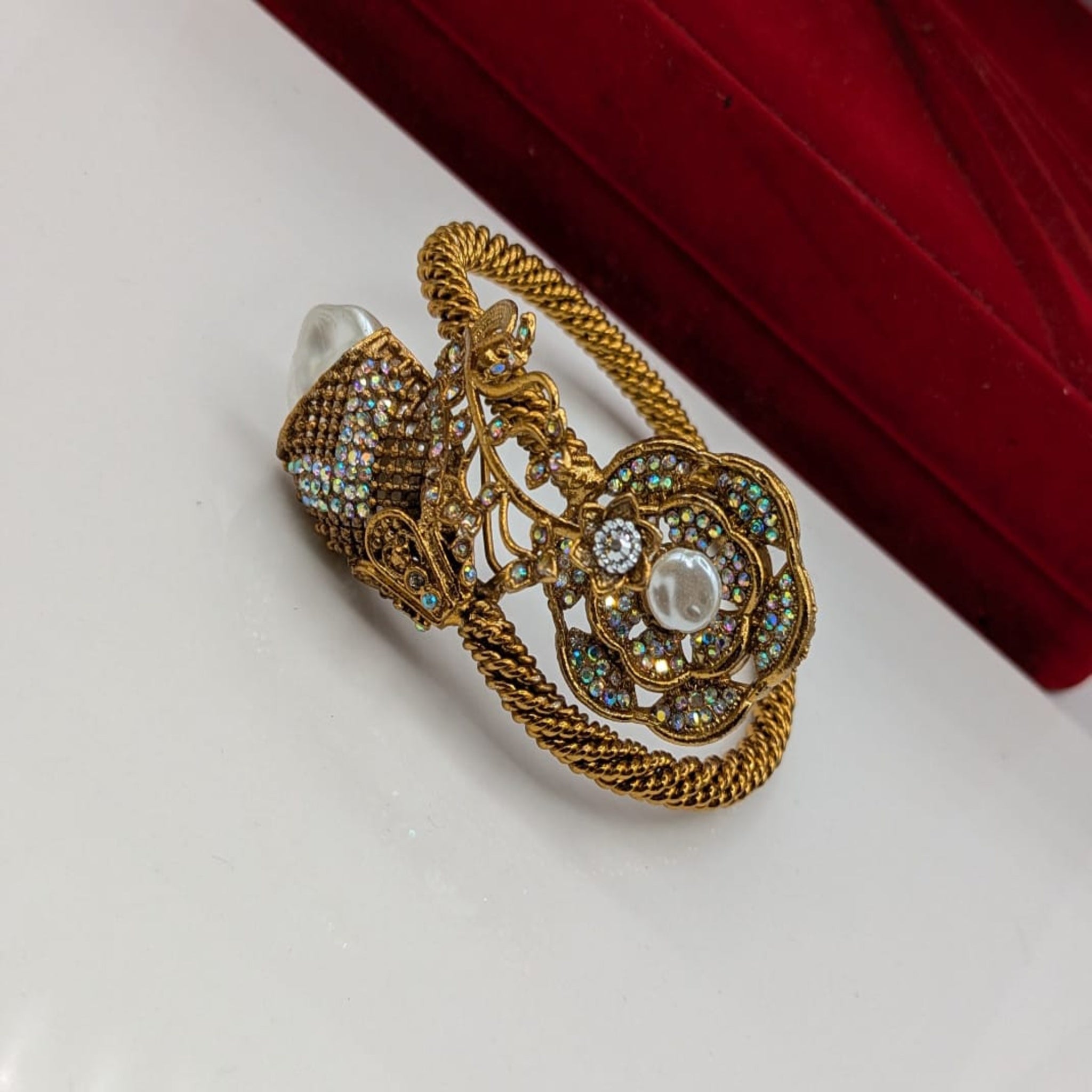 Flower Antique Bracelet