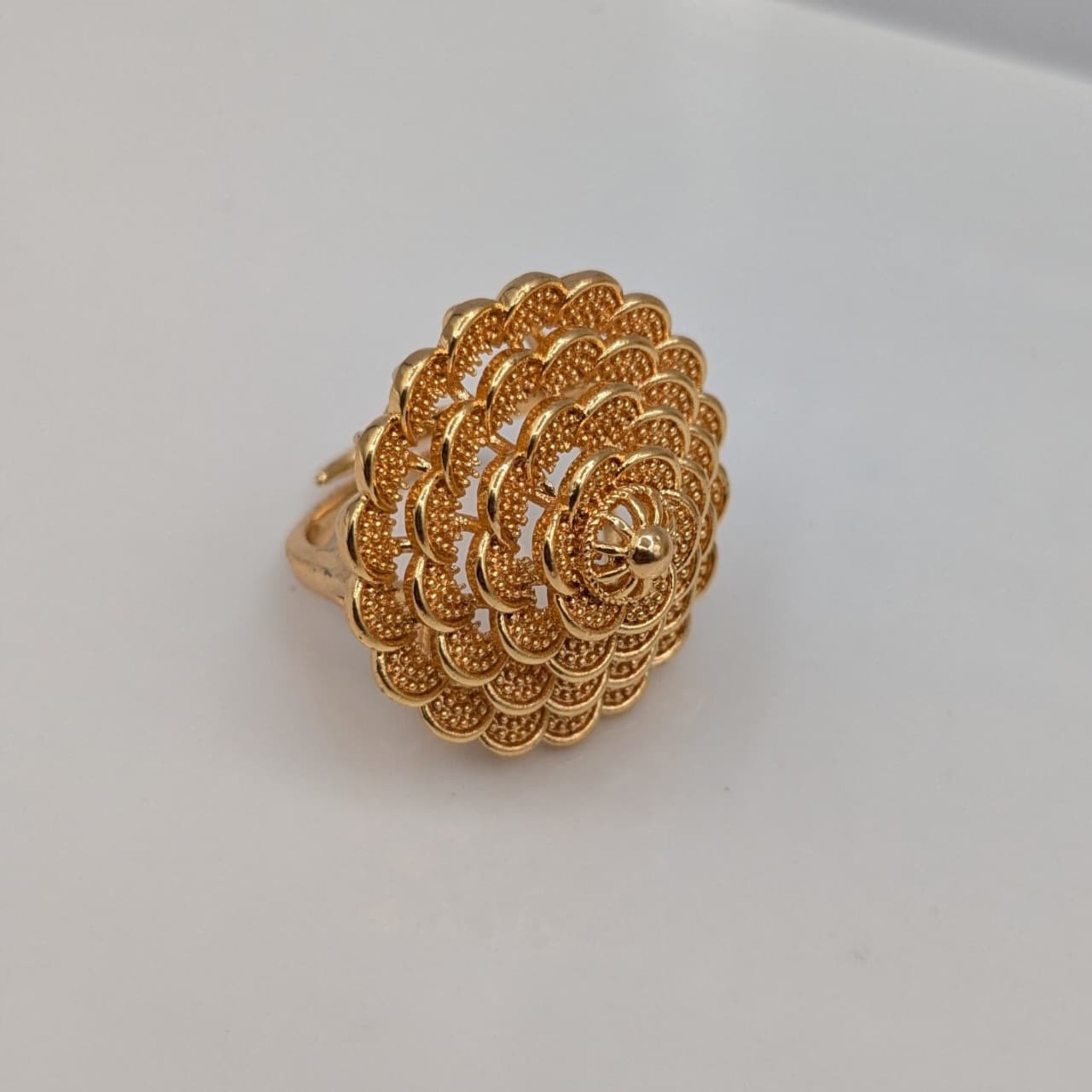 Golden Flower Style Ring (FSR142)