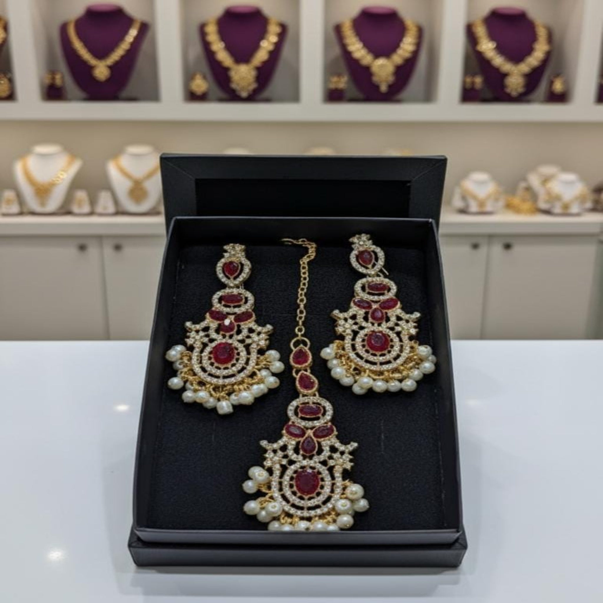 Decent Fancy Bindia Ear Rings Set