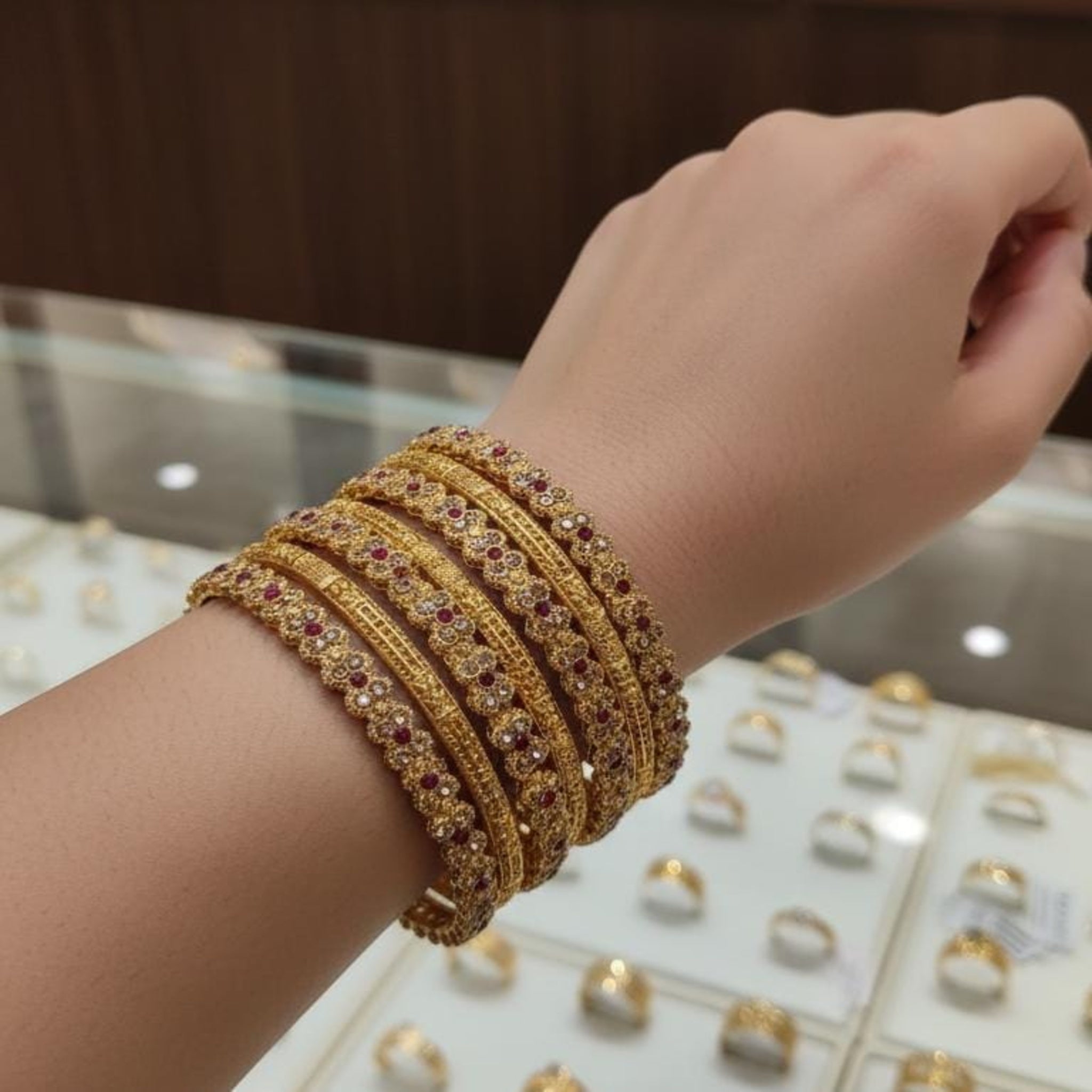 7 Pc Elegant Bangles Set (FSB97)