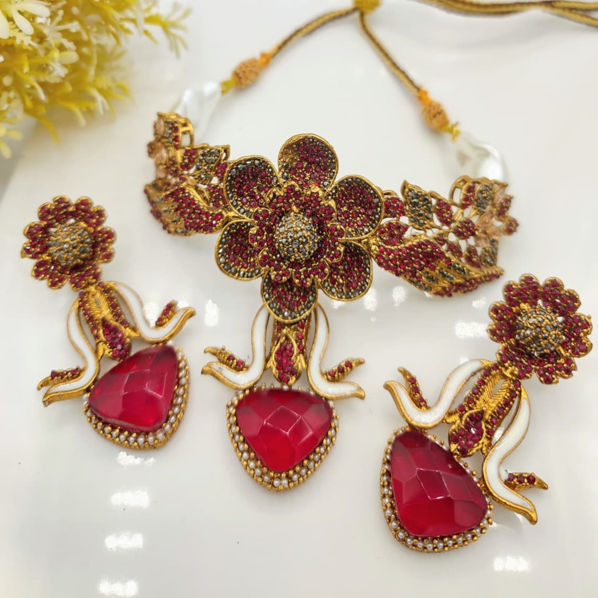 Fancy Turkish Delicate Choker Necklace Set (FDN143)