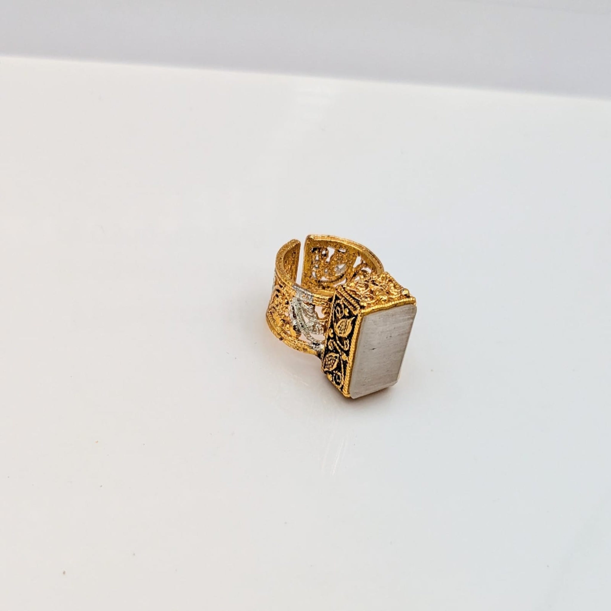 Egyptian Fancy Ring (FSR146)