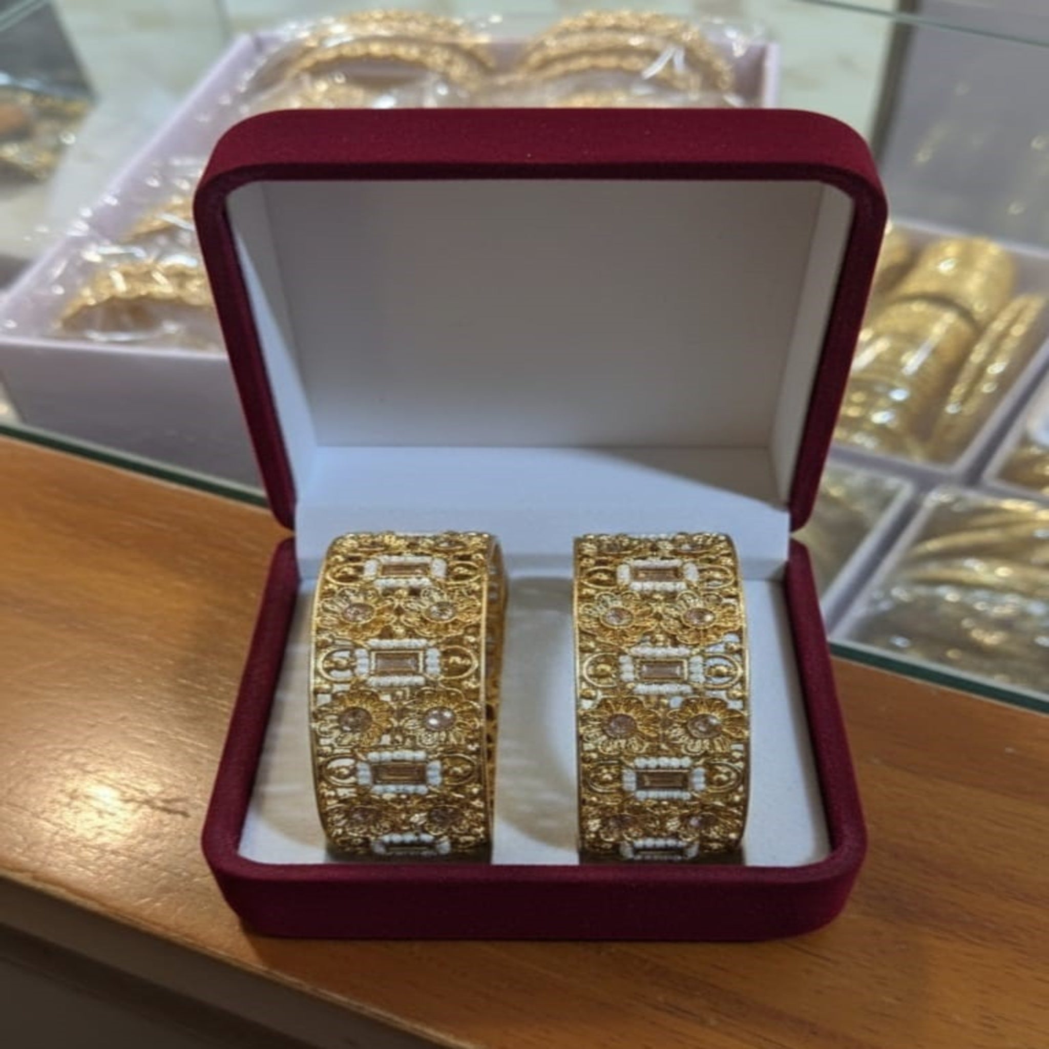Golden Fancy Rajwari Kara (FSKB159)