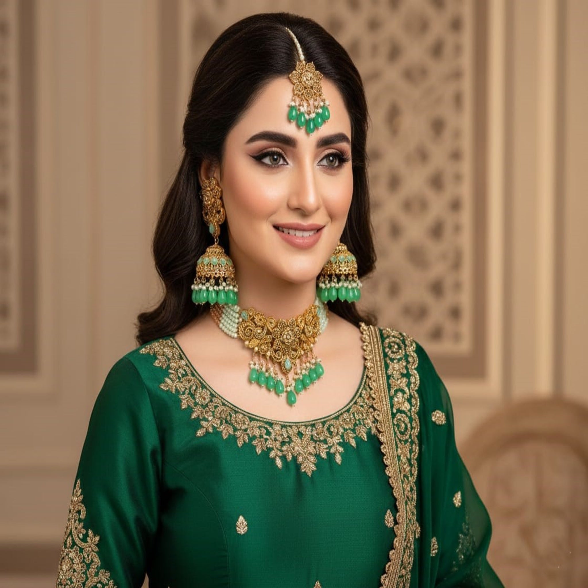 Emerald Bloom Traditional Choker Set (FDN212)