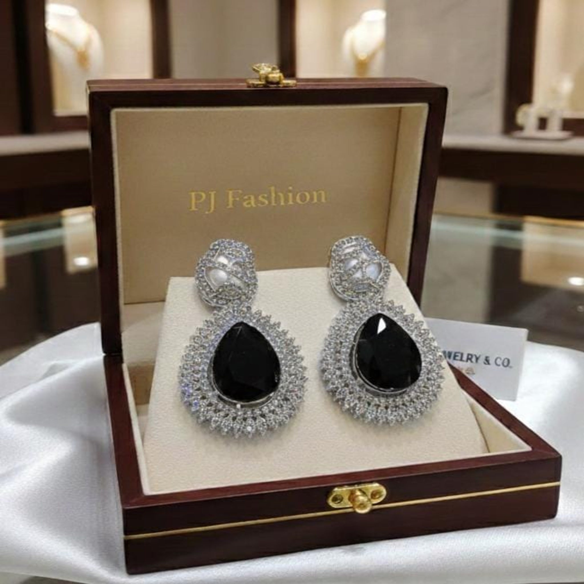 Silver Teadrop Turkish Ear Rings (FSE223)