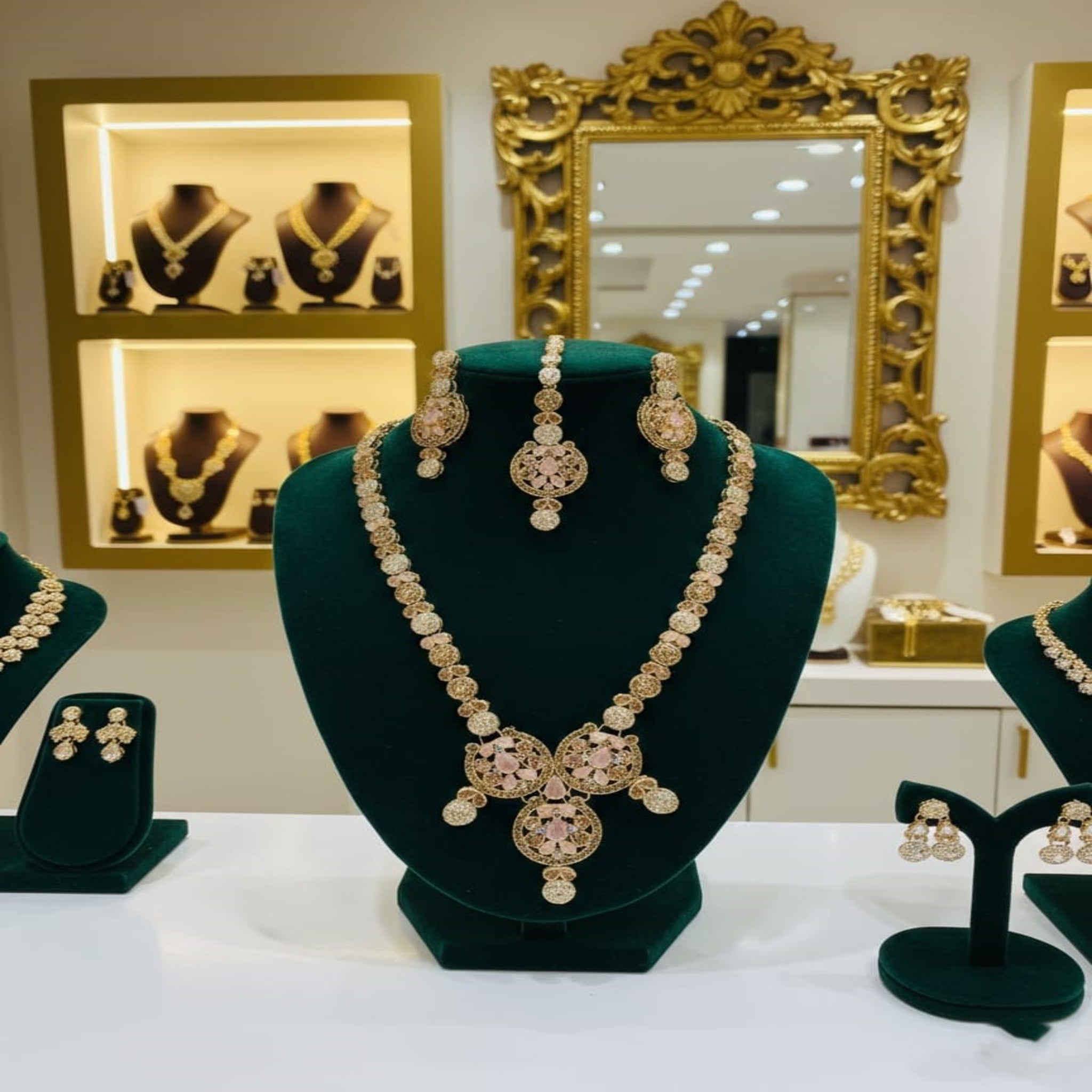 Celestial Zircon Necklace Set (FDN247)