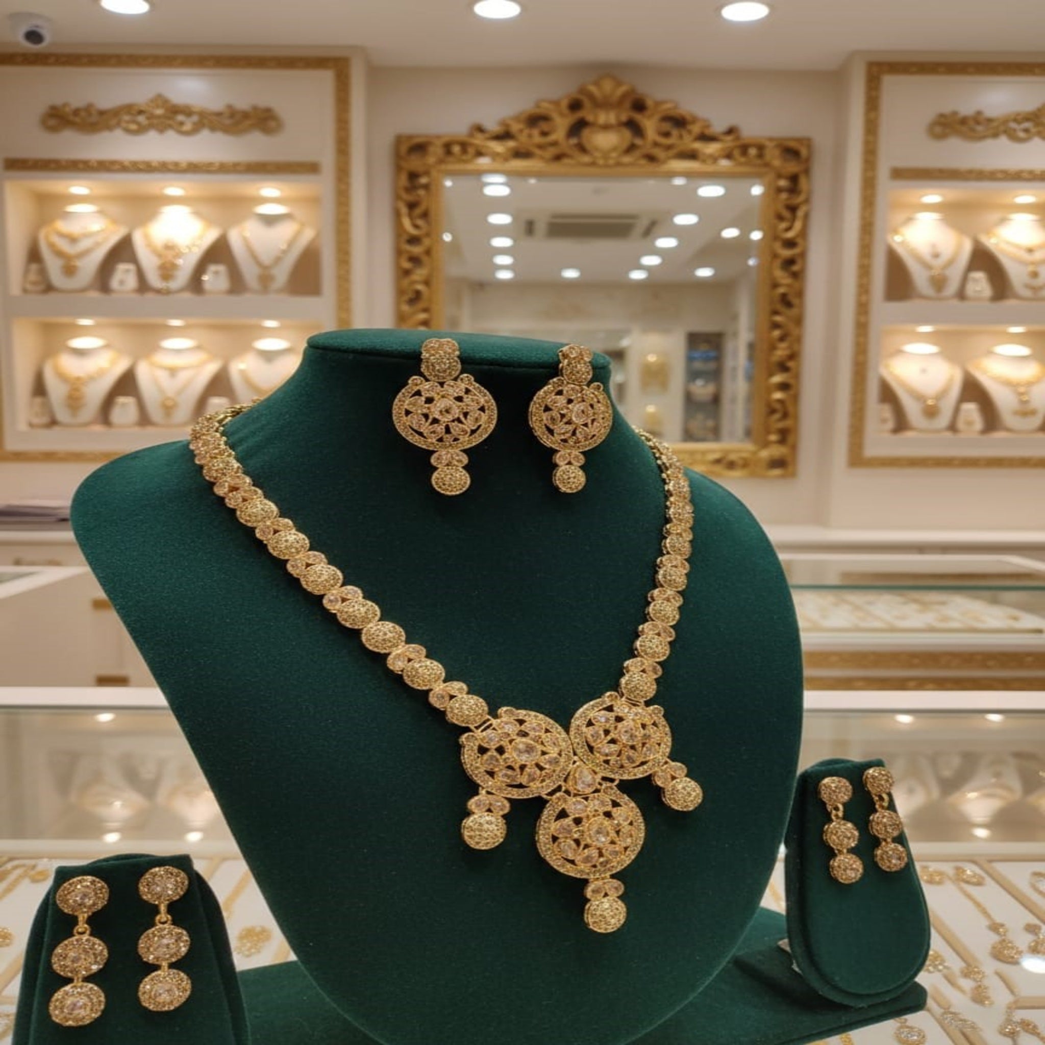 Celestial Zircon Necklace Set (FDN247)