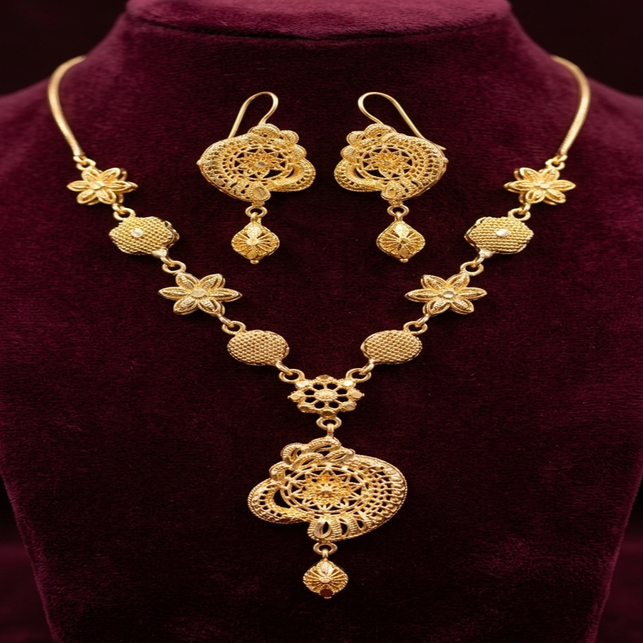 Artisan Gold Filigree Blossom Necklace Set (FDN259)