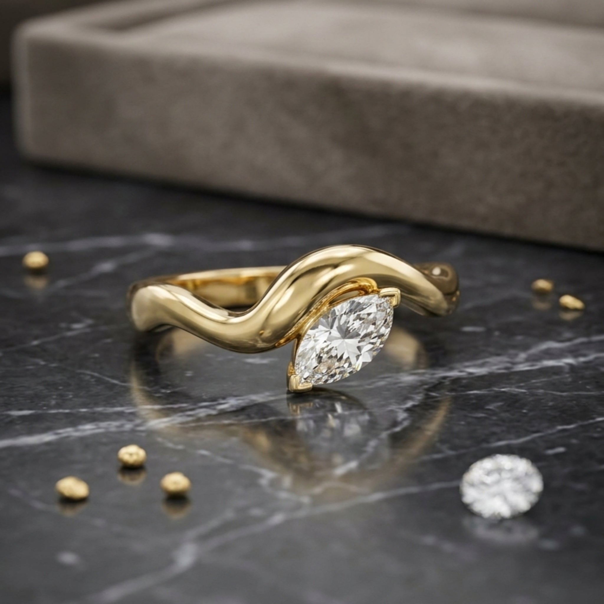 Radiant Marquise Crystal Curved Ring (FSR201)