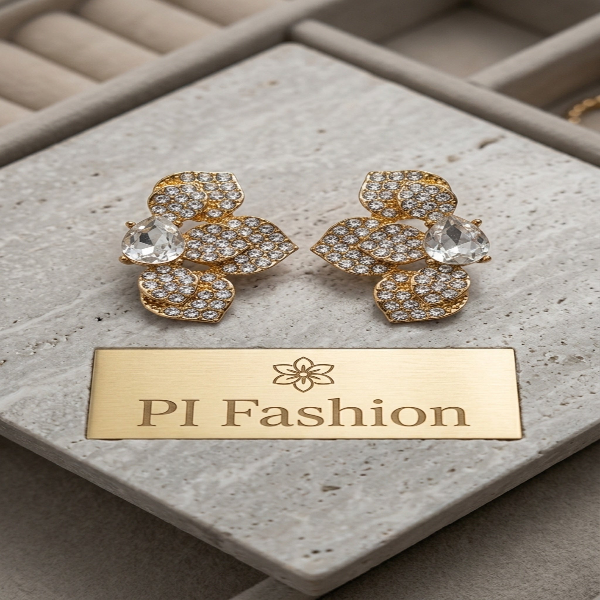 Cosmos Flare Starburst Studs (Es113)